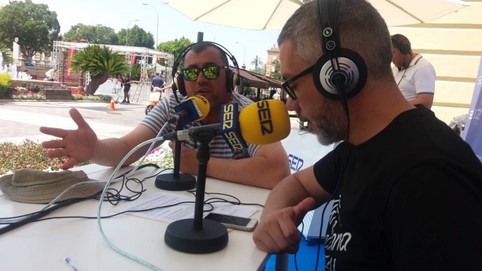 Joaquín Guillén, coordinador de emisoras musicales de Prisaradio en la Región de Murcia, le cuenta los detalles de Actúa Murcia 2018 a Paco Sánchez Joaquín Guillén, coordinador de emisoras musicales de Prisaradio en la Región de Murcia, le cuenta los detalles de Actúa Murcia 2018 a Paco Sánchez