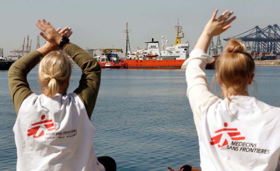 FOTOGALERÍA: Así han llegado a Valencia los 630 migrantes del Aquarius FOTOGALERÍA: Así han llegado a Valencia los 630 migrantes del Aquarius