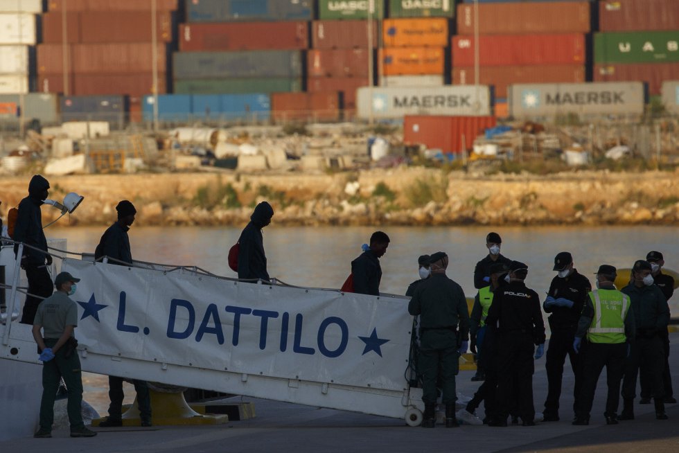 FOTOGALERÍA: Así han llegado a Valencia los 630 migrantes del Aquarius FOTOGALERÍA: Así han llegado a Valencia los 630 migrantes del Aquarius