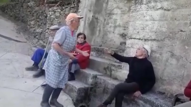 'Non me andes no cebolo': el último fenómeno del rural gallego en Internet