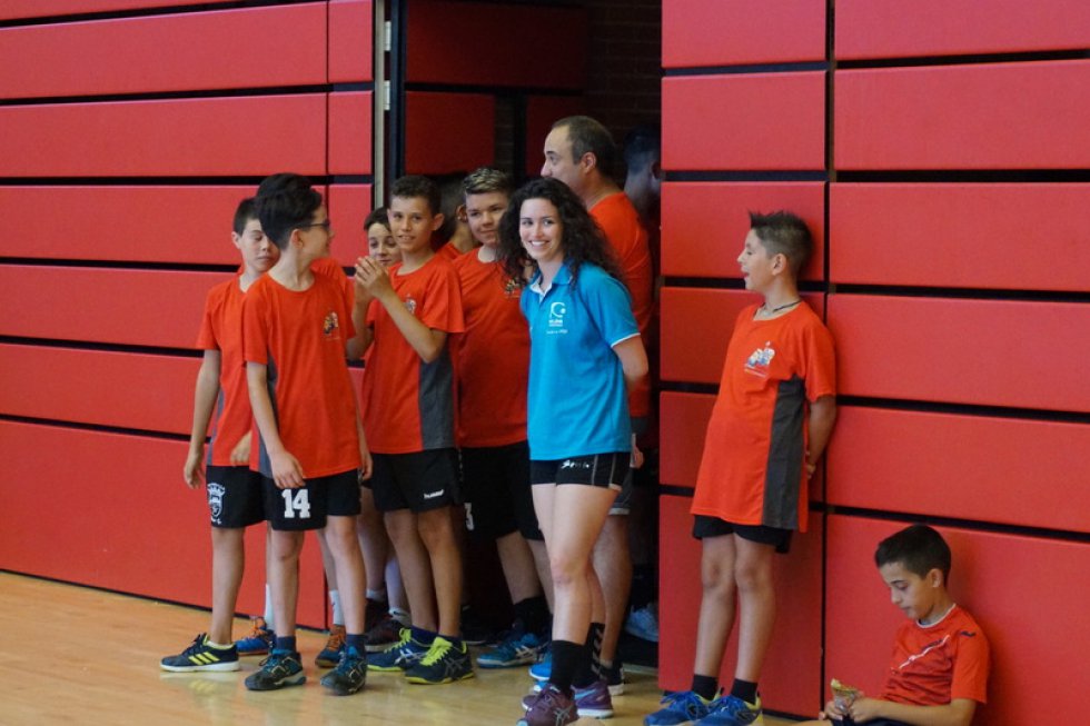 Torneo de balonmano internacional de Elda: FOTOGALERÍA | XVII Elda Handball Cup - Presentación (I) Torneo de balonmano internacional de Elda: FOTOGALERÍA | XVII Elda Handball Cup - Presentación (I)