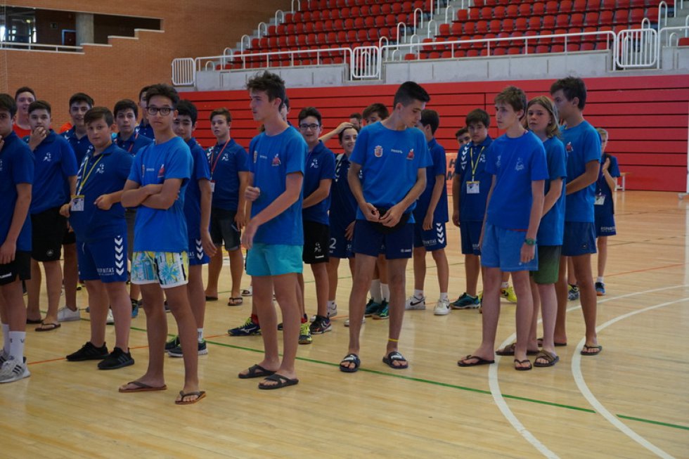 Torneo Internacional de balonmano de Elda: FOTOGALERÍA | XVII Elda Handball Cup - Presentación (II) Torneo Internacional de balonmano de Elda: FOTOGALERÍA | XVII Elda Handball Cup - Presentación (II)