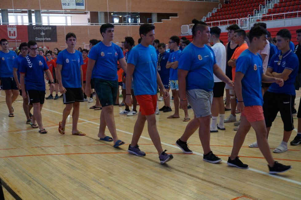 Torneo Internacional de balonmano de Elda: FOTOGALERÍA | XVII Elda Handball Cup - Presentación (II) Torneo Internacional de balonmano de Elda: FOTOGALERÍA | XVII Elda Handball Cup - Presentación (II)