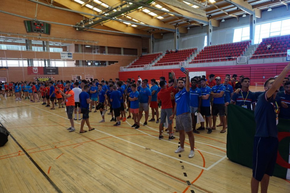 Torneo Internacional de balonmano de Elda: FOTOGALERÍA | XVII Elda Handball Cup - Presentación (II) Torneo Internacional de balonmano de Elda: FOTOGALERÍA | XVII Elda Handball Cup - Presentación (II)