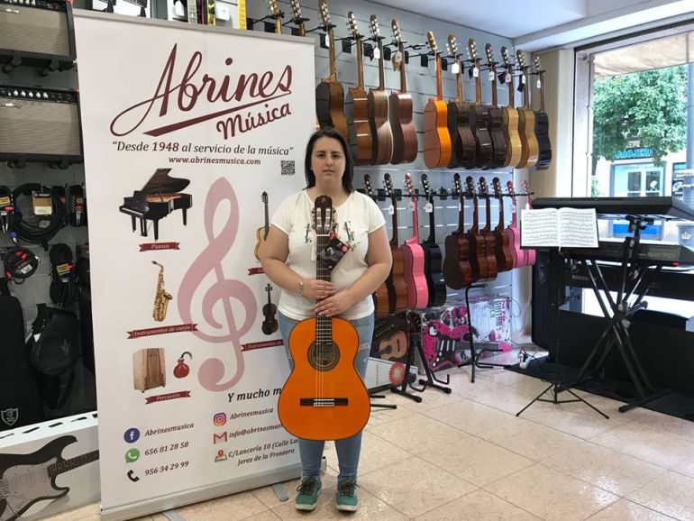 Unduh 750 Gambar Gitar Flamenco – Spanyol  Gratis