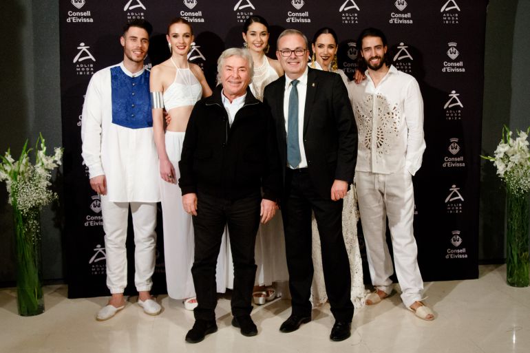 Ángel Nieto y el presidente del Consell en una antigua gala de 'Adlib Moda Ibiza'