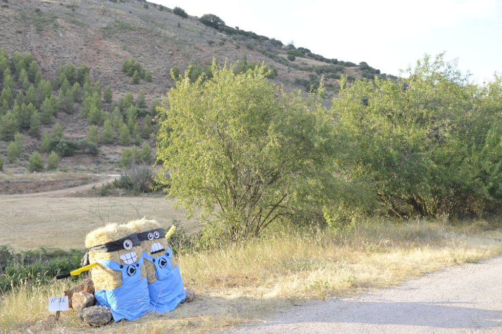 Torrejoncillo del Rey recupera los espantapájaros Torrejoncillo del Rey recupera los espantapájaros
