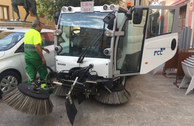 Nuevas Maquinas Para La Limpieza De Las Calles De Cuenca Ser Cuenca Cadena Ser