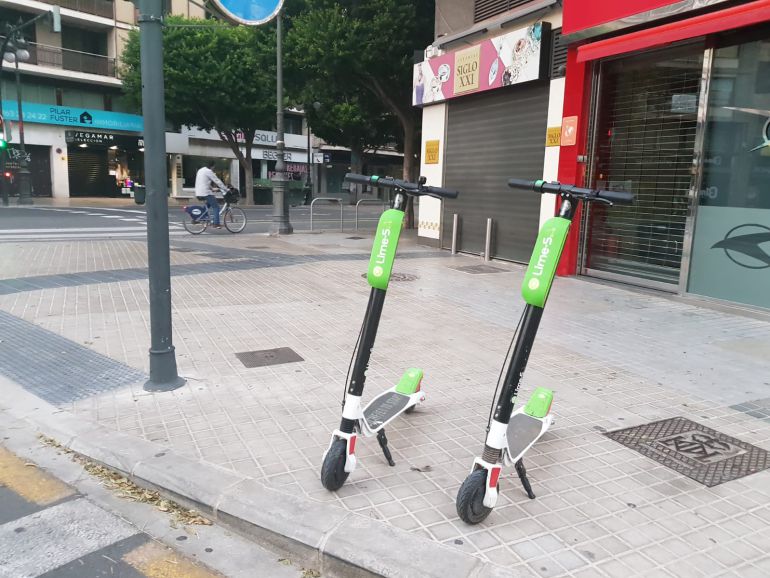 Vuelven a aparecer eléctricos de alquiler en las calles de Valencia Radio Valencia Vuelven a aparecer eléctricos de alquiler en las calles de Valencia Radio Valencia
