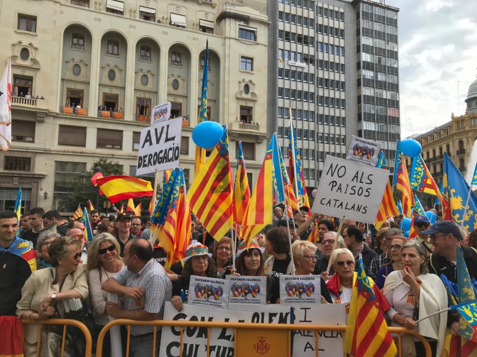La procesión cívica del 9 d'Octubre en Valencia La procesión cívica del 9 d'Octubre en Valencia
