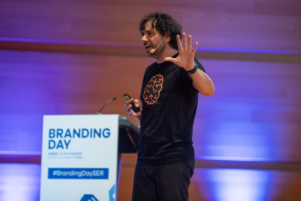 Juan Graña CEO de Neurologyca aborda las claves del Laboratorio de Neuromarketing: ¿Cómo seducen las marcas a los consumidores? Juan Graña CEO de Neurologyca aborda las claves del Laboratorio de Neuromarketing: ¿Cómo seducen las marcas a los consumidores?