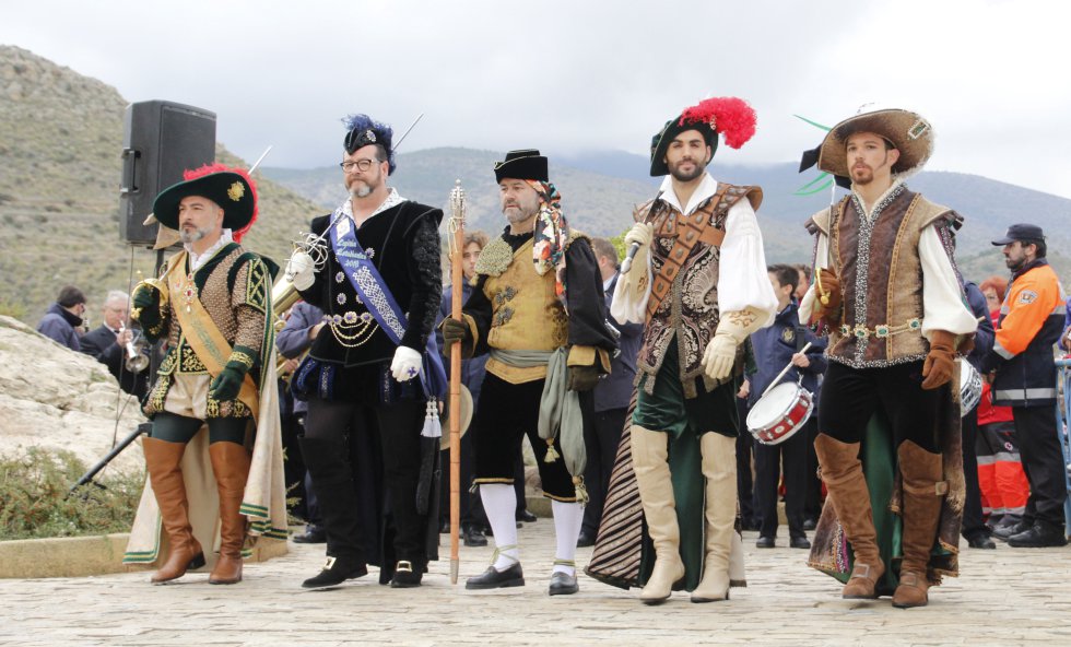 FOTOGALERÍA | La Rendició - Moros y Cristianos Petrer 2018 FOTOGALERÍA | La Rendició - Moros y Cristianos Petrer 2018