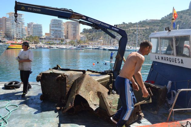 Los marineros pescan 280 toneladas de basura del fondo del Mediterráneo