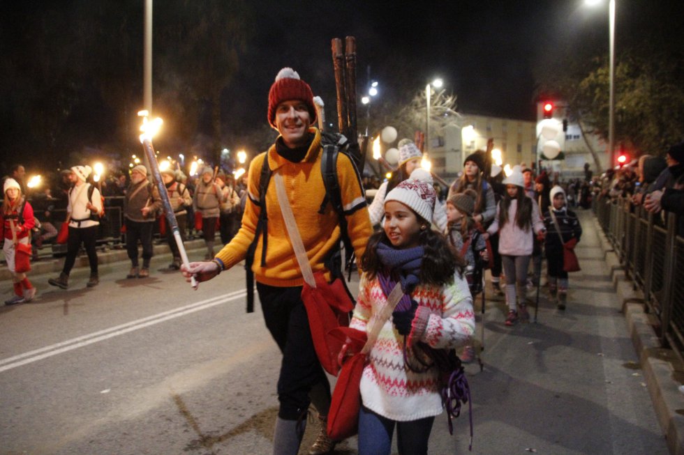 FOTOGALERÍA | Cabalgata Reyes Magos - Elda 2019 FOTOGALERÍA | Cabalgata Reyes Magos - Elda 2019