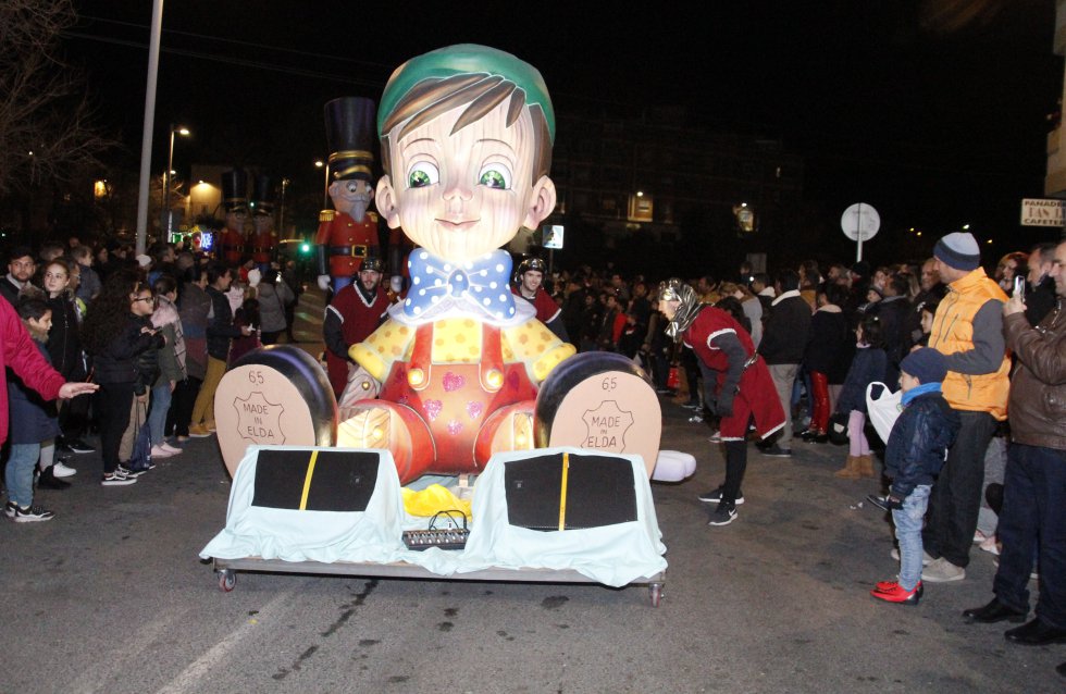 FOTOGALERÍA | Cabalgata Reyes Magos - Elda 2019 FOTOGALERÍA | Cabalgata Reyes Magos - Elda 2019