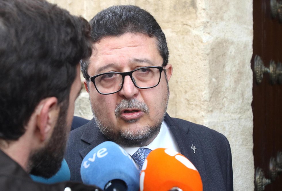 Investidura en el Parlamento andaluz Investidura en el Parlamento andaluz