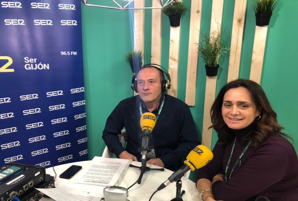 La edil de Turismo de Cangas de Onís, Salomé García, en la Cadena SER La edil de Turismo de Cangas de Onís, Salomé García, en la Cadena SER