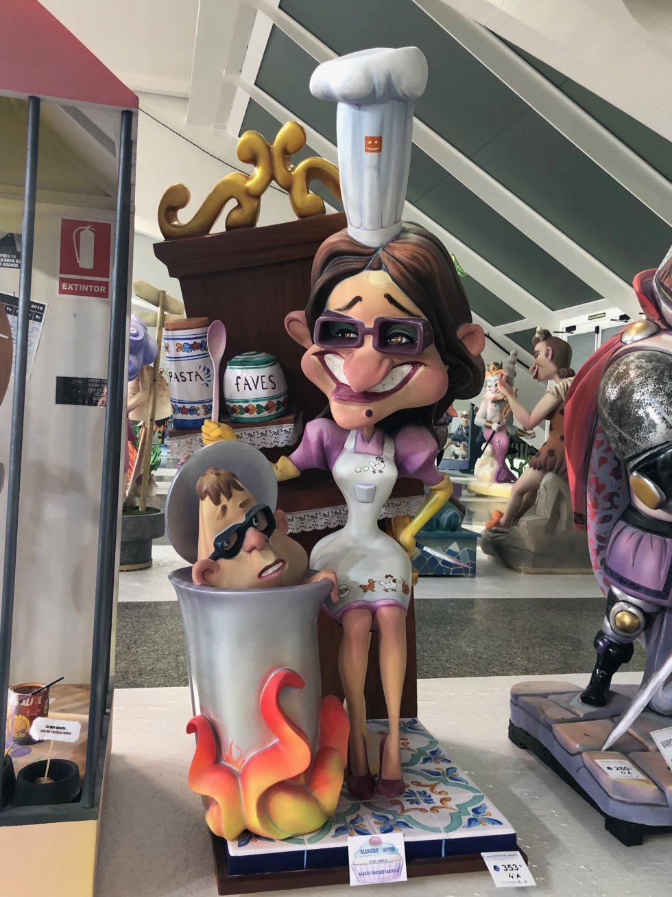 Fotogalería: Franco, Abascal, Juan Carlos I y Pedro Sánchez inspiran a las Fallas Fotogalería: Franco, Abascal, Juan Carlos I y Pedro Sánchez inspiran a las Fallas