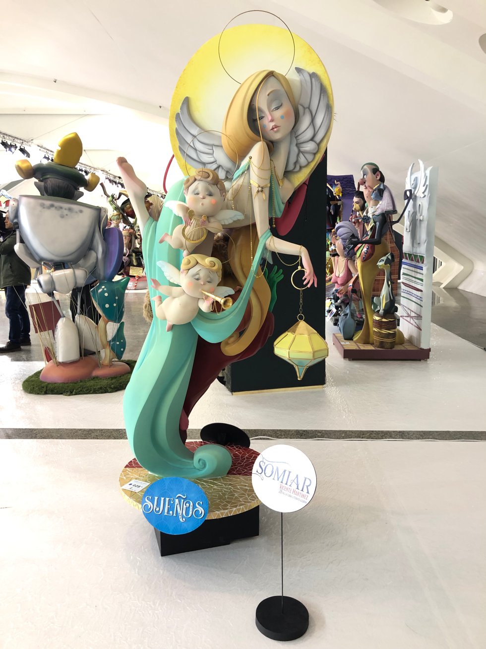 Ninots de las fallas de sección especial y municipales Ninots de las fallas de sección especial y municipales