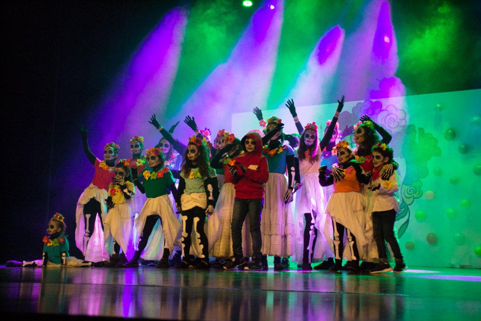 FOTOGALERÍA | XX Festival Fallero de Playbacks de Elda FOTOGALERÍA | XX Festival Fallero de Playbacks de Elda