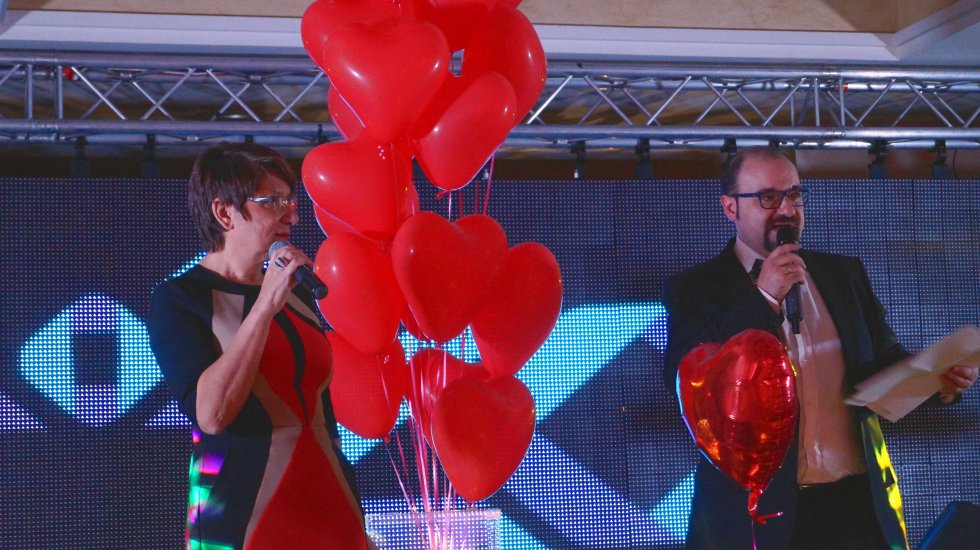 Aquí tienes las mejores imágenes de la cena de gala 'Enamorados 19' en Toledo Aquí tienes las mejores imágenes de la cena de gala 'Enamorados 19' en Toledo