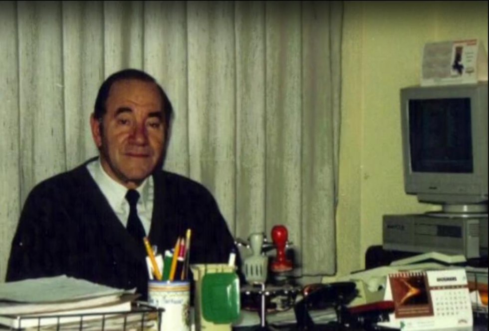Víctor Fernández a título póstumo (1997) Víctor Fernández a título póstumo (1997)