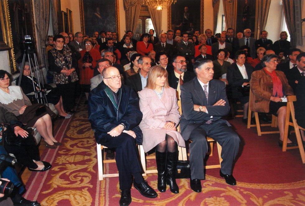 Algunos de los asistentes al Premio (1998) Algunos de los asistentes al Premio (1998)