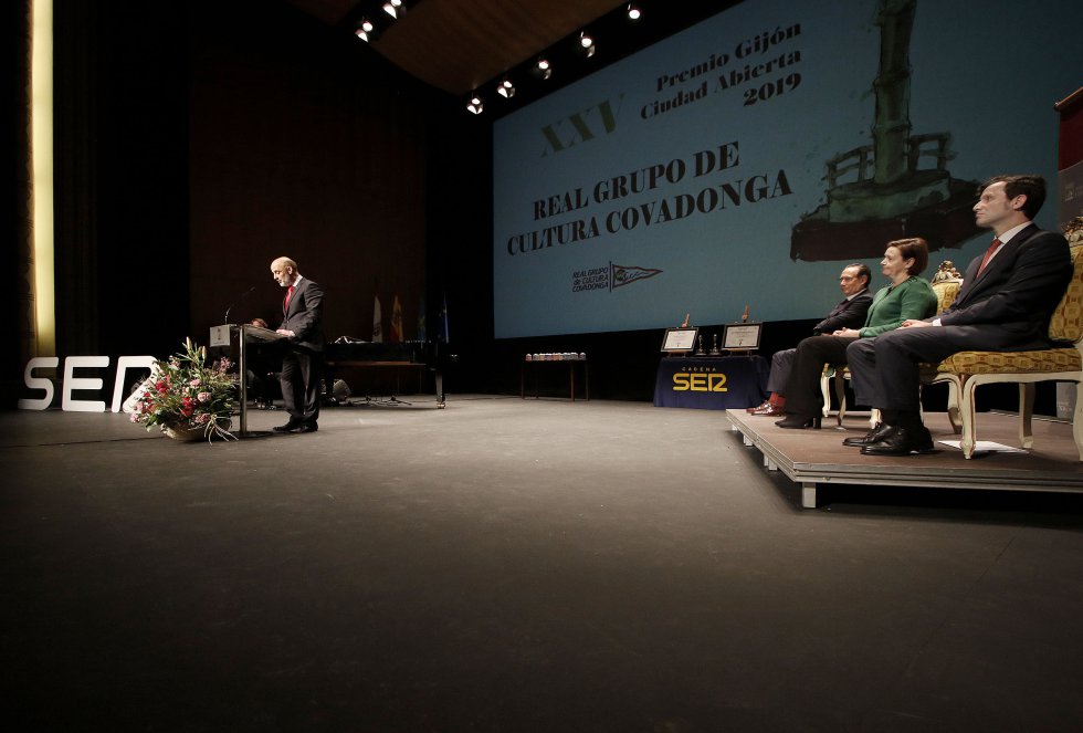 El presidente del RGCC, Antonio Corripio, durante su discurso El presidente del RGCC, Antonio Corripio, durante su discurso