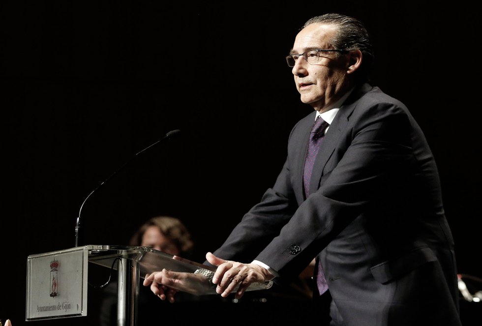 El director de la Red de Emisoras, José Carlos Herreros, durante su intervención El director de la Red de Emisoras, José Carlos Herreros, durante su intervención