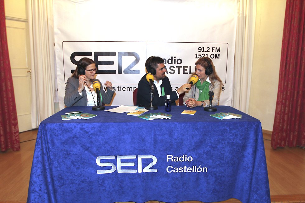 Fiestas de la Magdalena: La Terraza de Radio Castellón Fiestas de la Magdalena: La Terraza de Radio Castellón