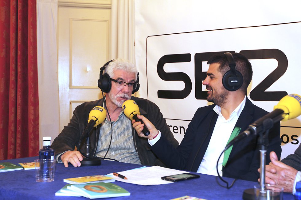Fiestas de la Magdalena: La Terraza de Radio Castellón Fiestas de la Magdalena: La Terraza de Radio Castellón
