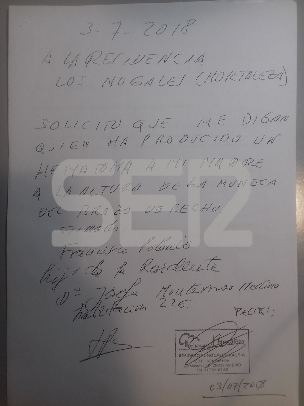 Los documentos demuestran denuncias por malos tratos en la residencia madrileña. Los documentos demuestran denuncias por malos tratos en la residencia madrileña.