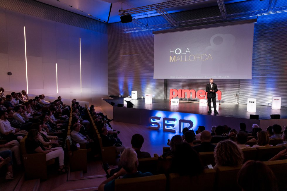 Conferencia de Andy Stalmam para Pimem y SER Empresarios Mallorca Conferencia de Andy Stalmam para Pimem y SER Empresarios Mallorca