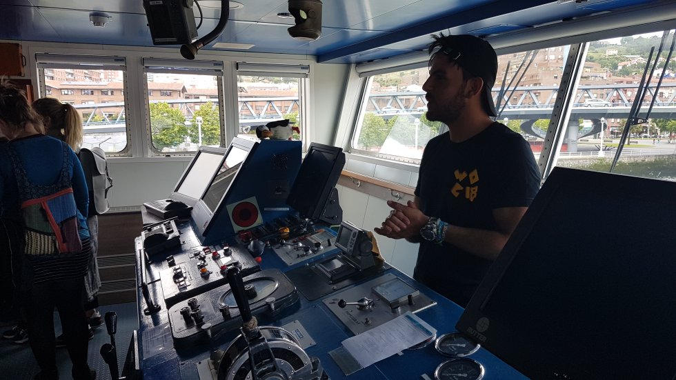 Mañana de radio y visitas Mañana de radio y visitas
