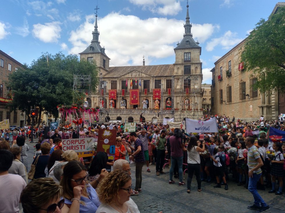 Los niños, protagonistas de la víspera del Corpus en Toledo Los niños, protagonistas de la víspera del Corpus en Toledo