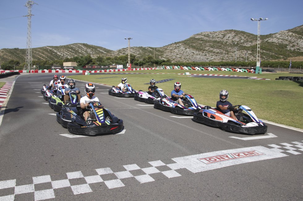 Éxito del II Gran Premio de resistencia en Karting LOS40 Castellón Éxito del II Gran Premio de resistencia en Karting LOS40 Castellón