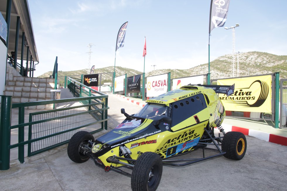 Éxito del II Gran Premio de resistencia en Karting LOS40 Castellón Éxito del II Gran Premio de resistencia en Karting LOS40 Castellón