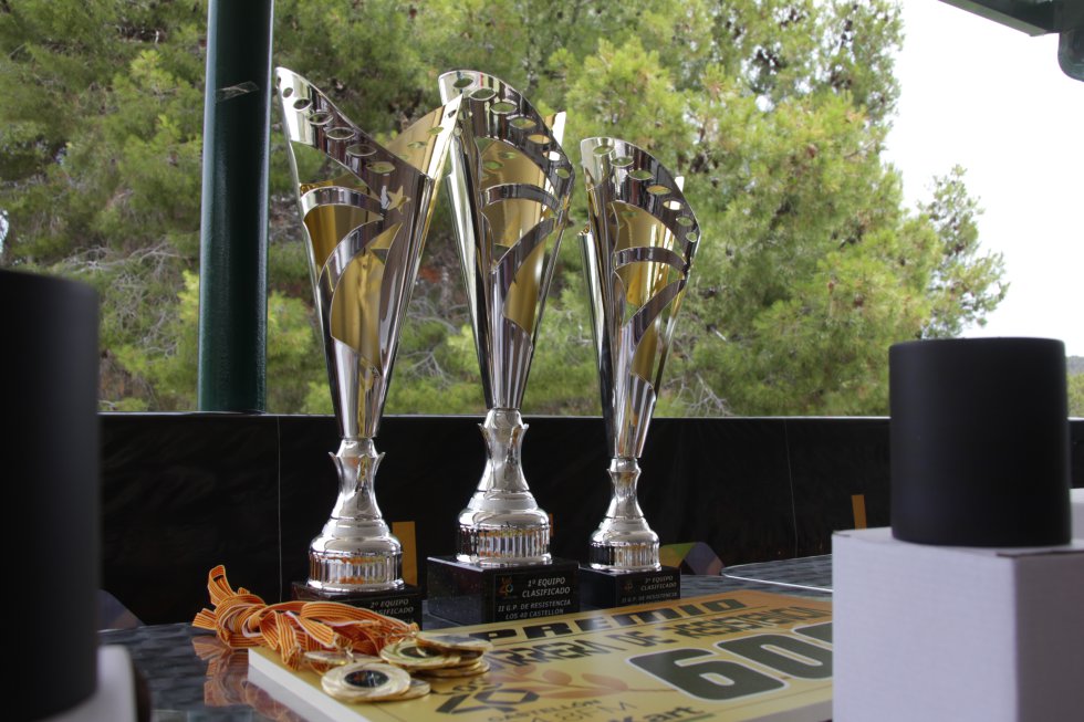 Éxito del II Gran Premio de resistencia en Karting LOS40 Castellón Éxito del II Gran Premio de resistencia en Karting LOS40 Castellón