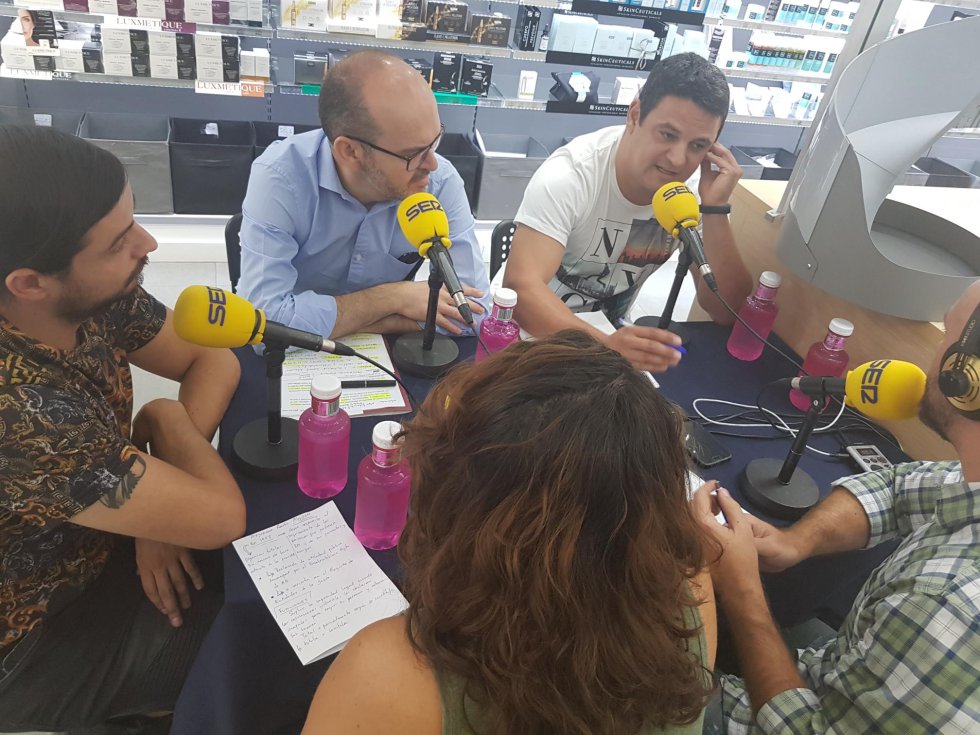 Las imágenes del 'Día de los Mayores', desde Farmacia Albacete 24 horas Las imágenes del 'Día de los Mayores', desde Farmacia Albacete 24 horas