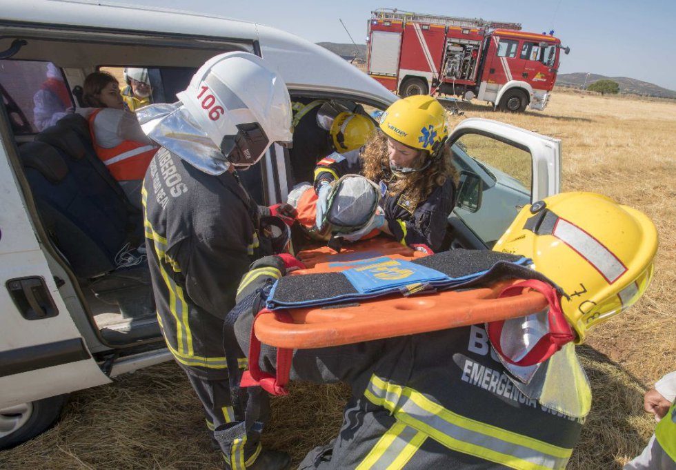 Así ha sido el simulacro de accidente en el Aeropuerto de Ciudad Real Así ha sido el simulacro de accidente en el Aeropuerto de Ciudad Real