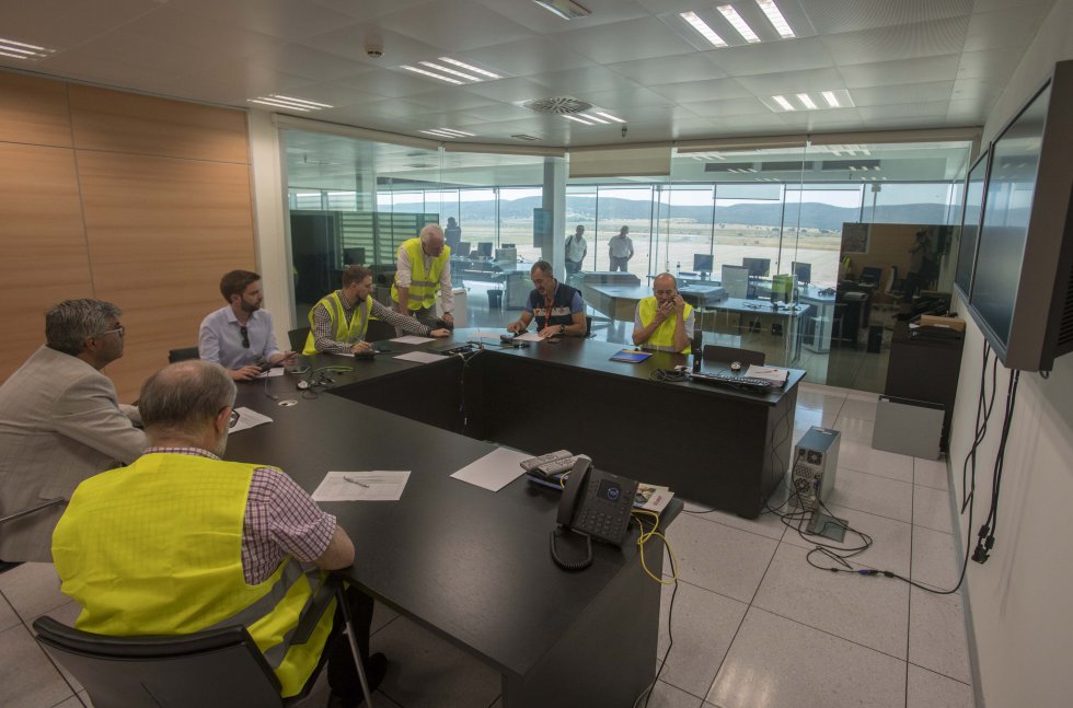 Así ha sido el simulacro de accidente en el Aeropuerto de Ciudad Real Así ha sido el simulacro de accidente en el Aeropuerto de Ciudad Real