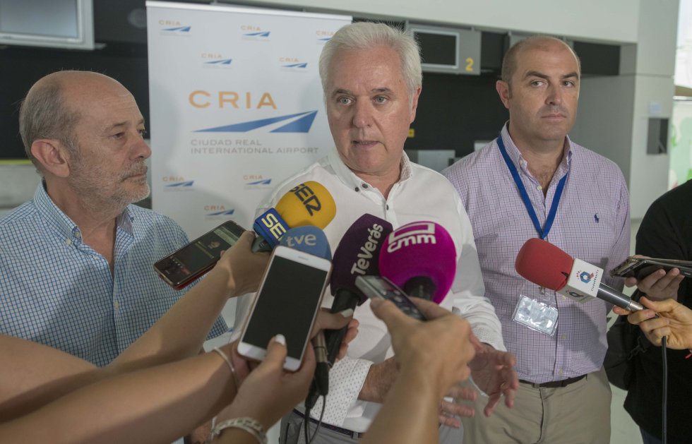Así ha sido el simulacro de accidente en el Aeropuerto de Ciudad Real Así ha sido el simulacro de accidente en el Aeropuerto de Ciudad Real