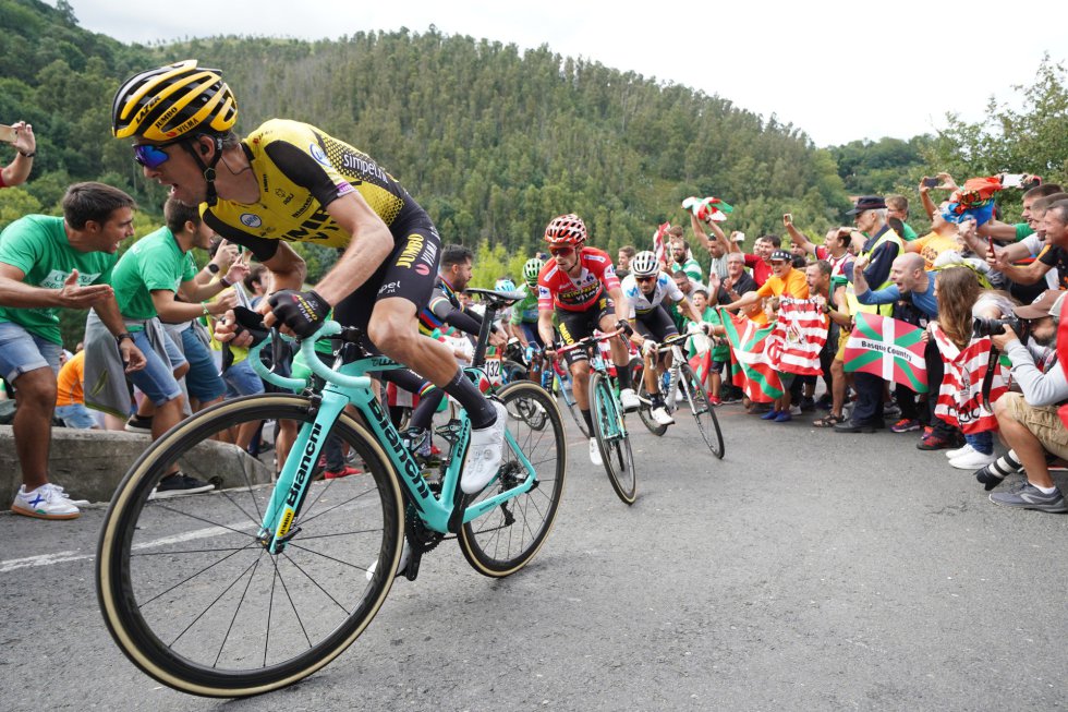 Las mejores imágenes del paso de la Vuelta por Bilbao Las mejores imágenes del paso de la Vuelta por Bilbao