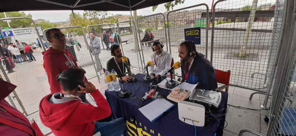 El programa SER Deportivos Toledo también se emitió desde la llegada El programa SER Deportivos Toledo también se emitió desde la llegada