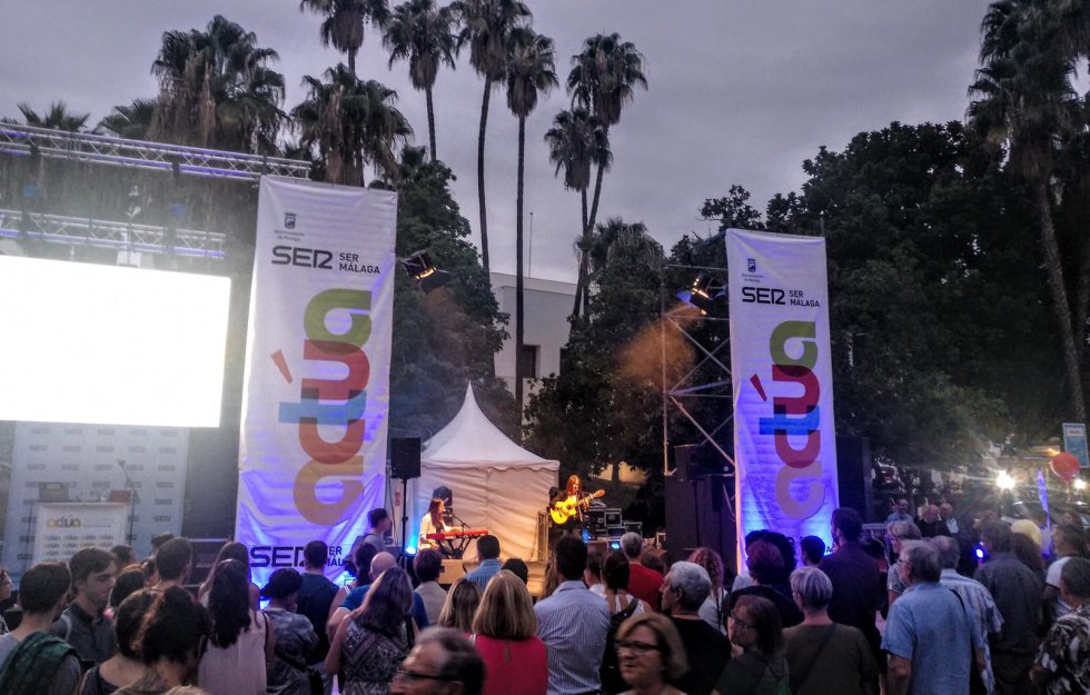Actúa Málaga en la noche Actúa Málaga en la noche