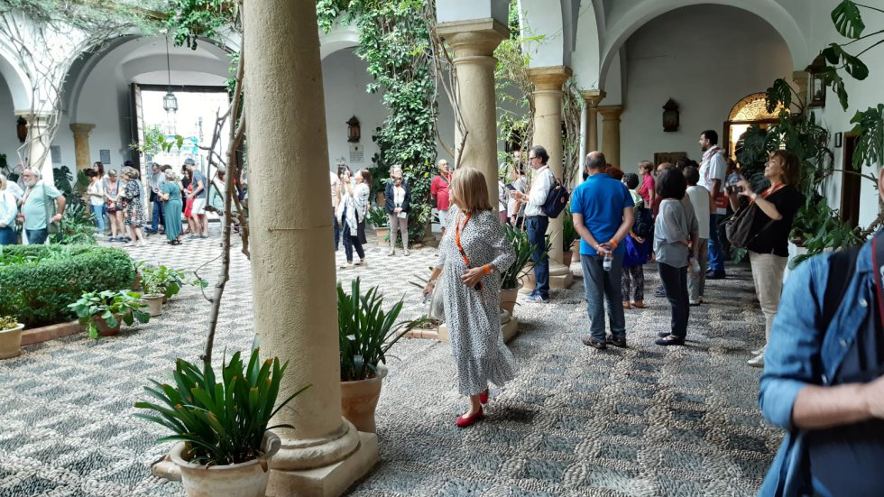 El Palacio de Viana ha recibido a los congresistas del Encuentro de la Sabiduría y el Conocimiento. El Palacio de Viana ha recibido a los congresistas del Encuentro de la Sabiduría y el Conocimiento.