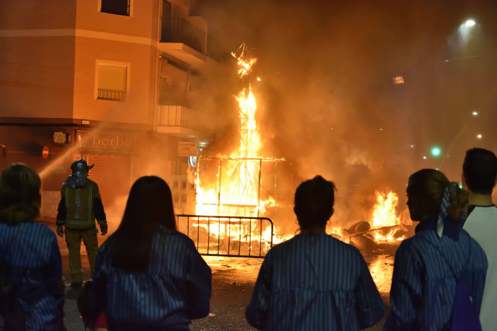 FOTOGALERÍA | Procesión y cremà Fallas de Elda FOTOGALERÍA | Procesión y cremà Fallas de Elda