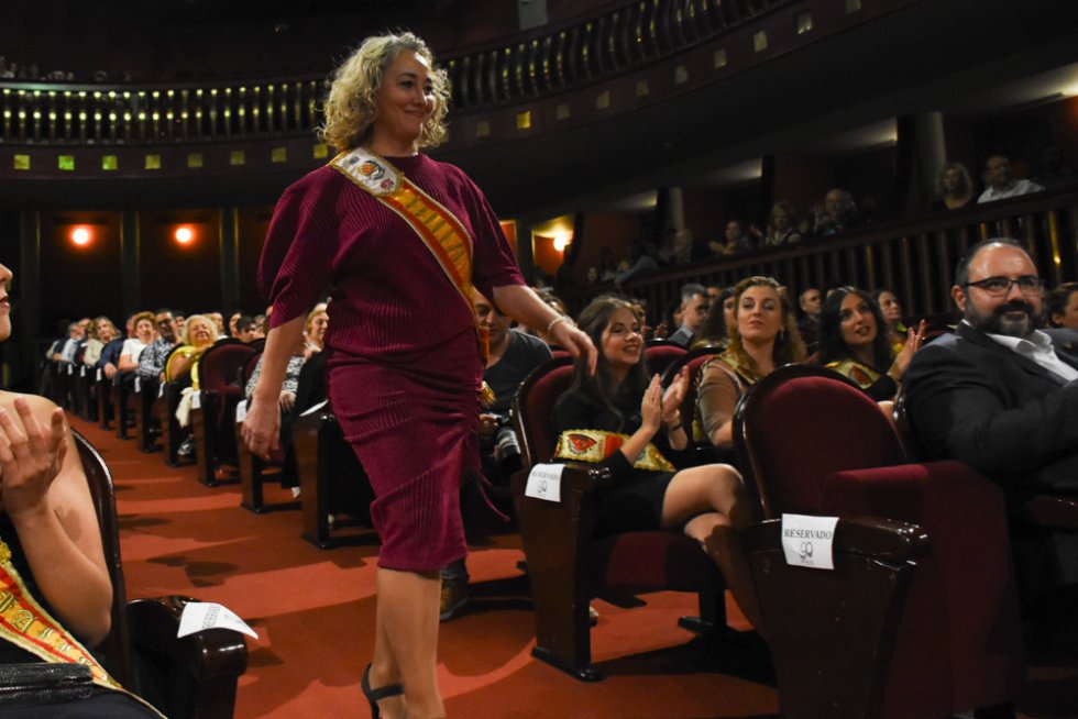 FOTOGALERÍA| Homenaje a las Falleras y presidentes de la fiesta del fuego de Elda, en su 90 aniversario FOTOGALERÍA| Homenaje a las Falleras y presidentes de la fiesta del fuego de Elda, en su 90 aniversario