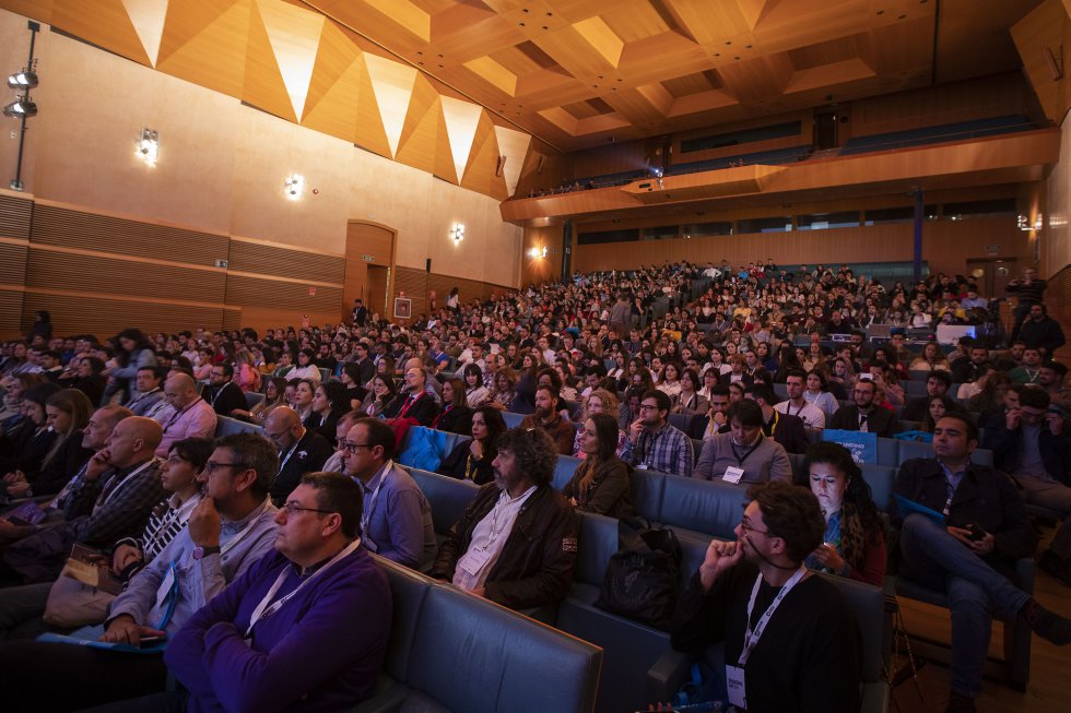 Público diverso y de todas las edades llenó el Palacio de Congresos para asistir al III Branding Day de Cádiz Público diverso y de todas las edades llenó el Palacio de Congresos para asistir al III Branding Day de Cádiz