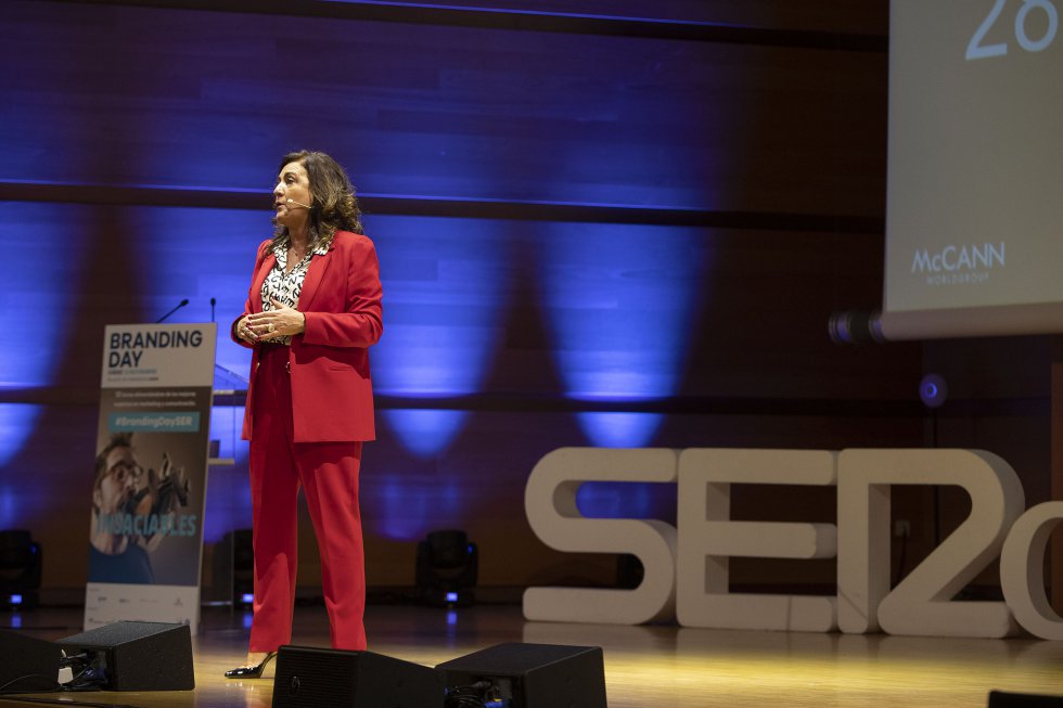 Cristina Vicedo, de Future Brand, habló del 'bleisure', la experiencia que combina el negocio y el ocio Cristina Vicedo, de Future Brand, habló del 'bleisure', la experiencia que combina el negocio y el ocio